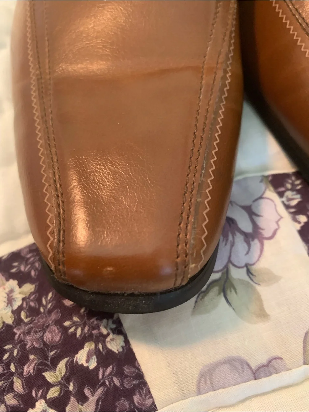 Rock & Republic polished tan